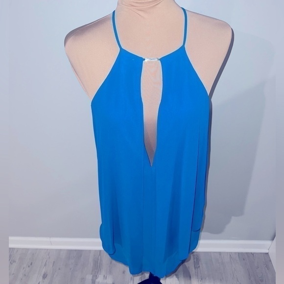 Bebe Strappy Flow Dress - Picture 2 of 5